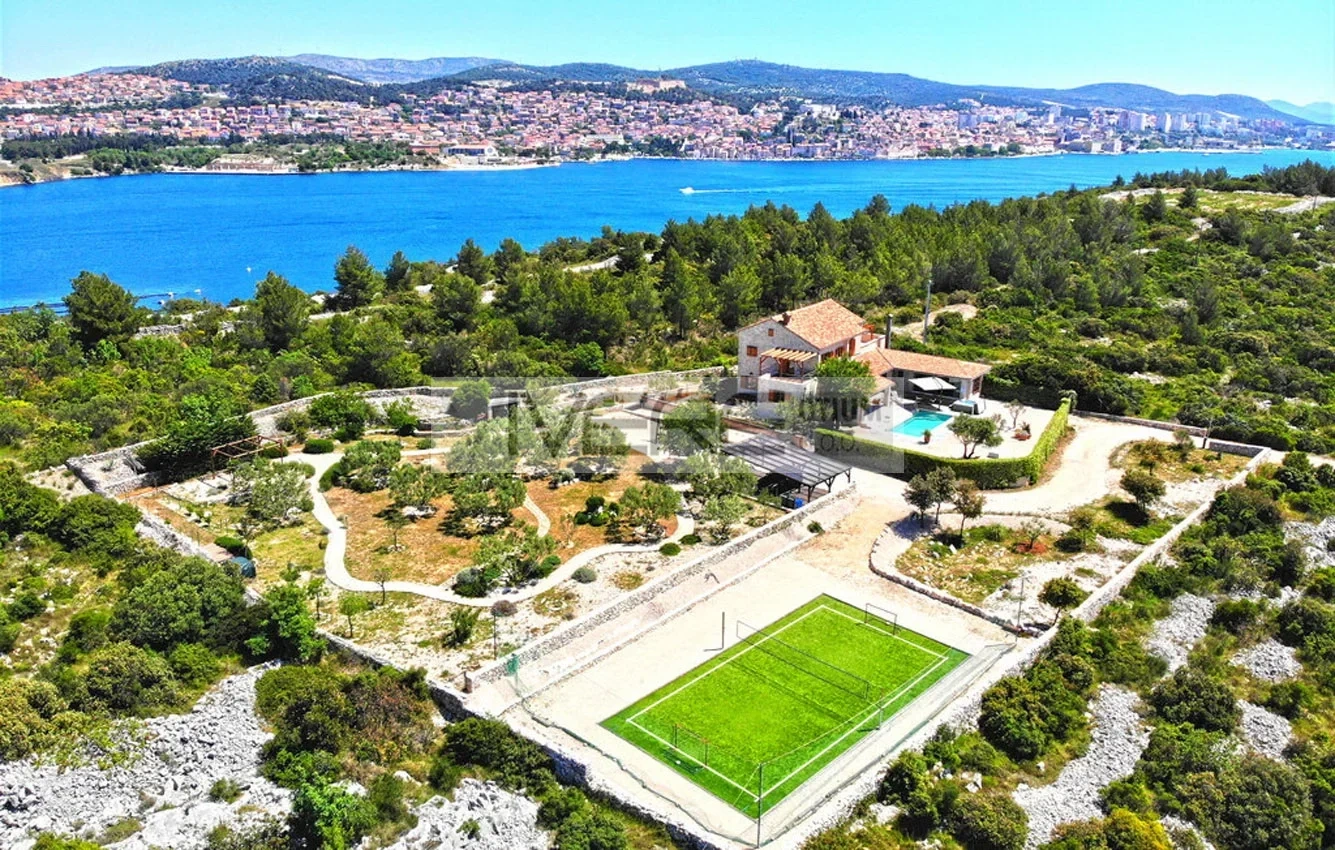 2 - venta casa vista al mar šibenik šibenik-knin croacia