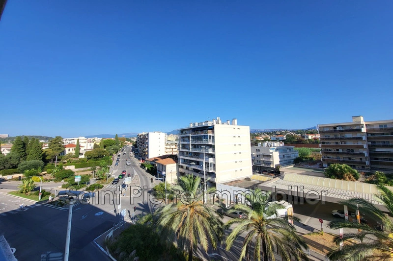 Apartamento con terraza