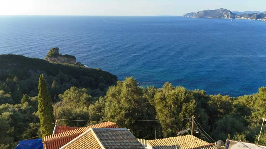 1 - vente propriété vue mer pentati îles ioniennes grèce
