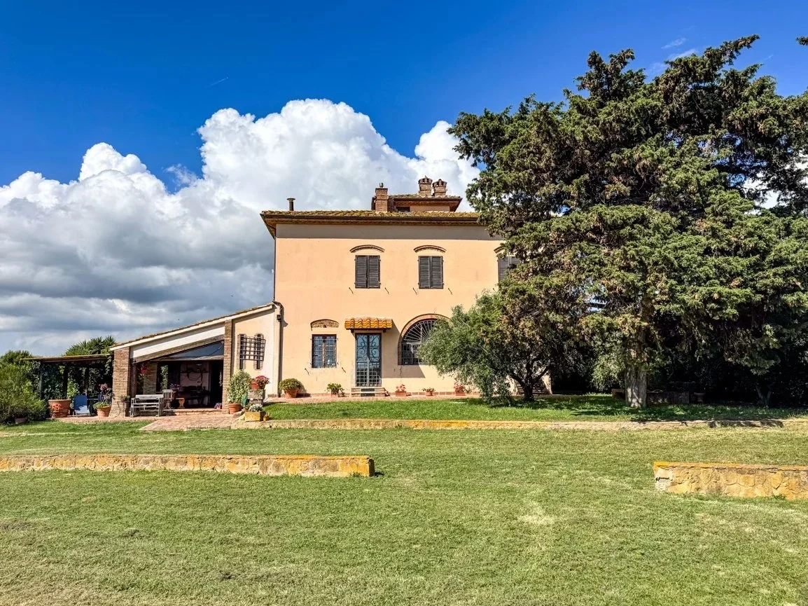 1 - venta casa vista al mar cecina toscana italia