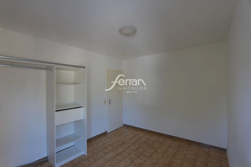 2 - verkauf wohnung lorgues var frankreich