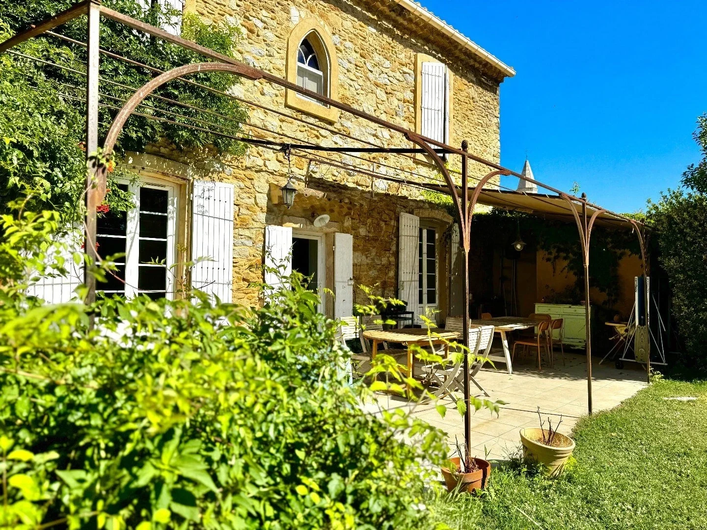 2 - house for sale in codolet gard france