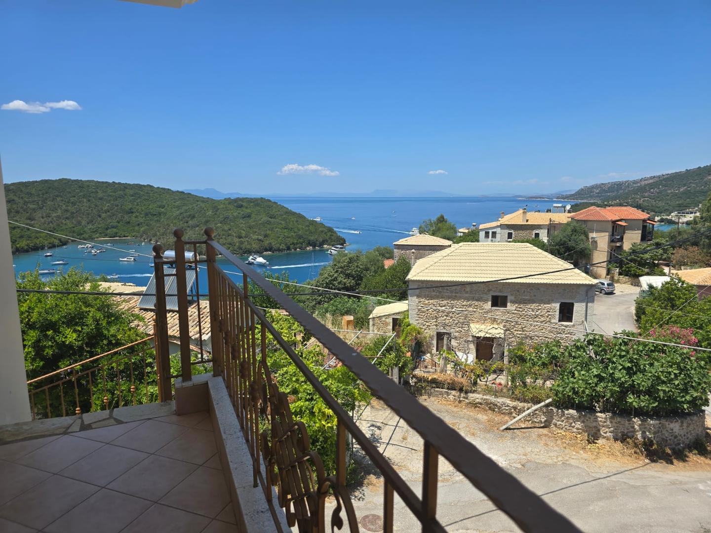 1 - vendita appartamento vista mare sivota epiro grecia