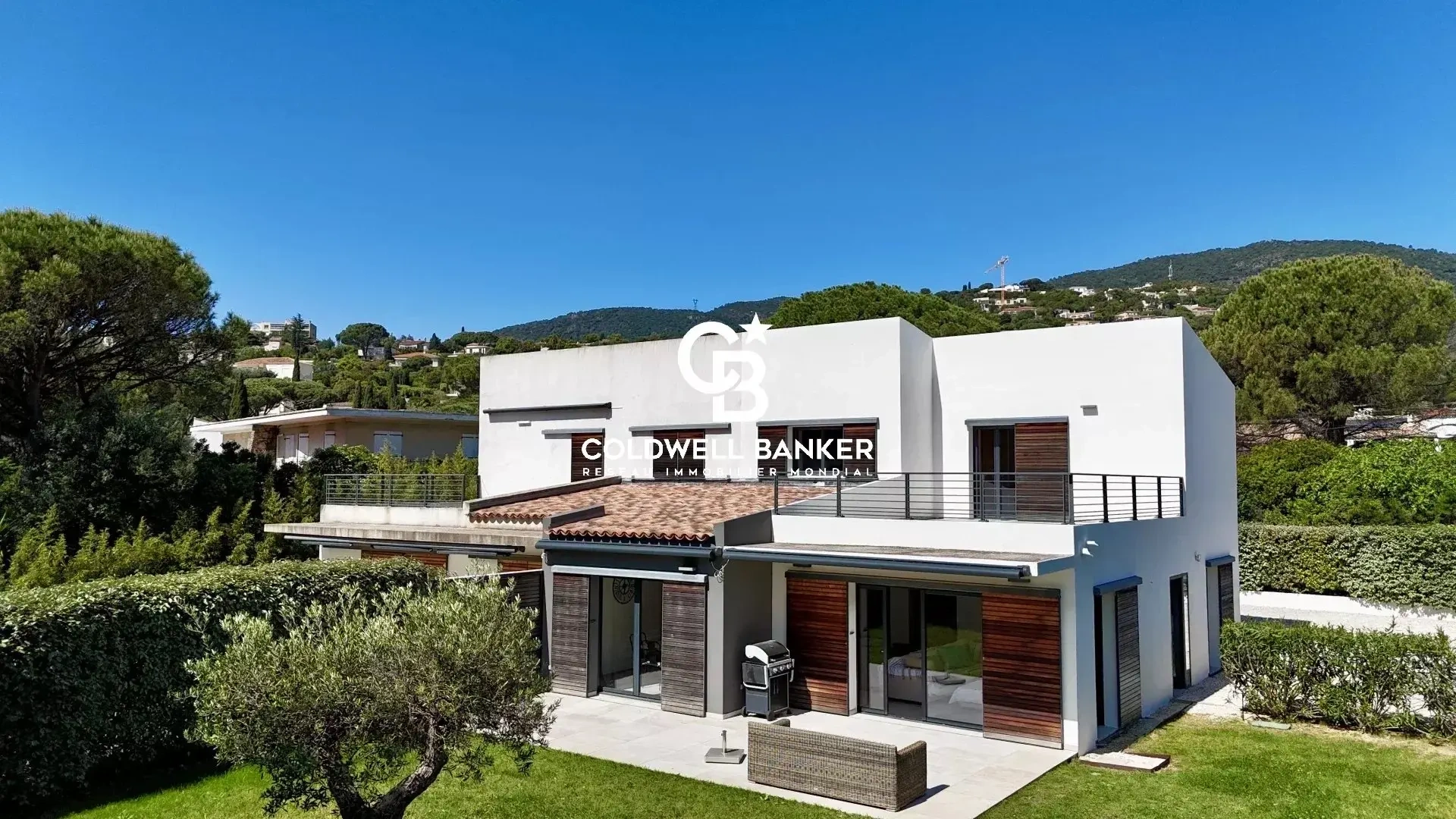 1 - venta casa a pie de playa cavalaire-sur-mer var francia
