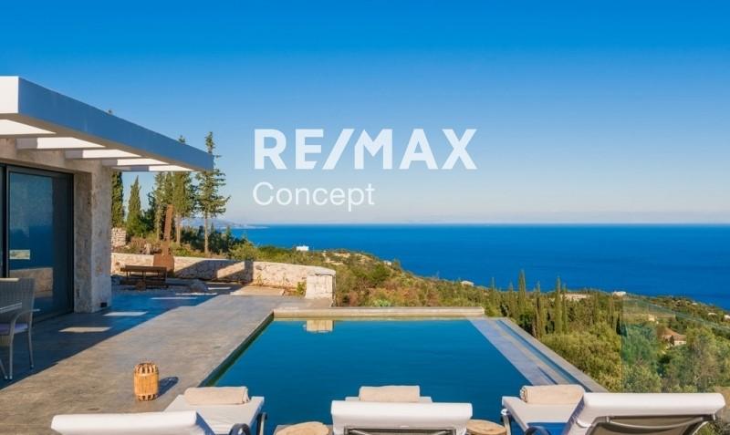 Casa vista mare con piscina