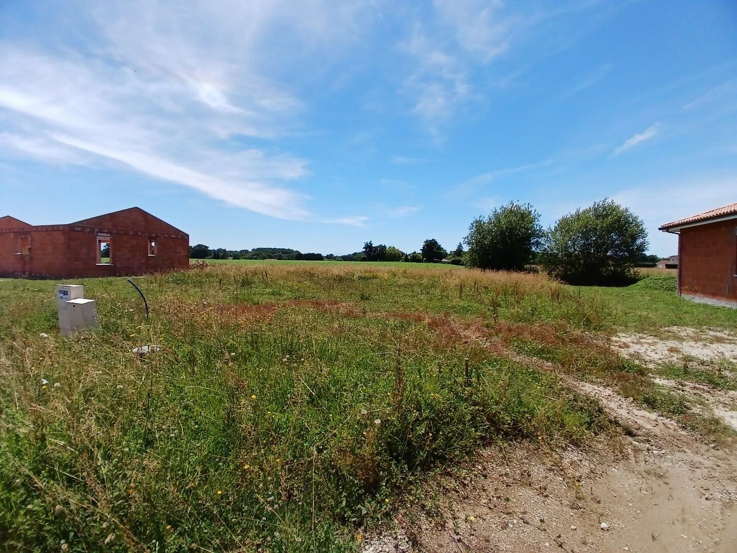 1 - plot of land for sale in clermont landes france