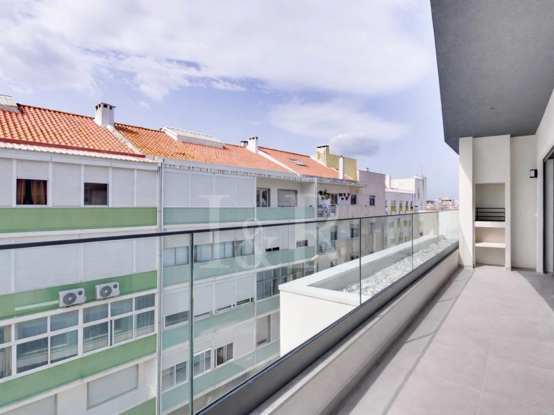1 - apartment for sale in cacilhas lisbon region portugal