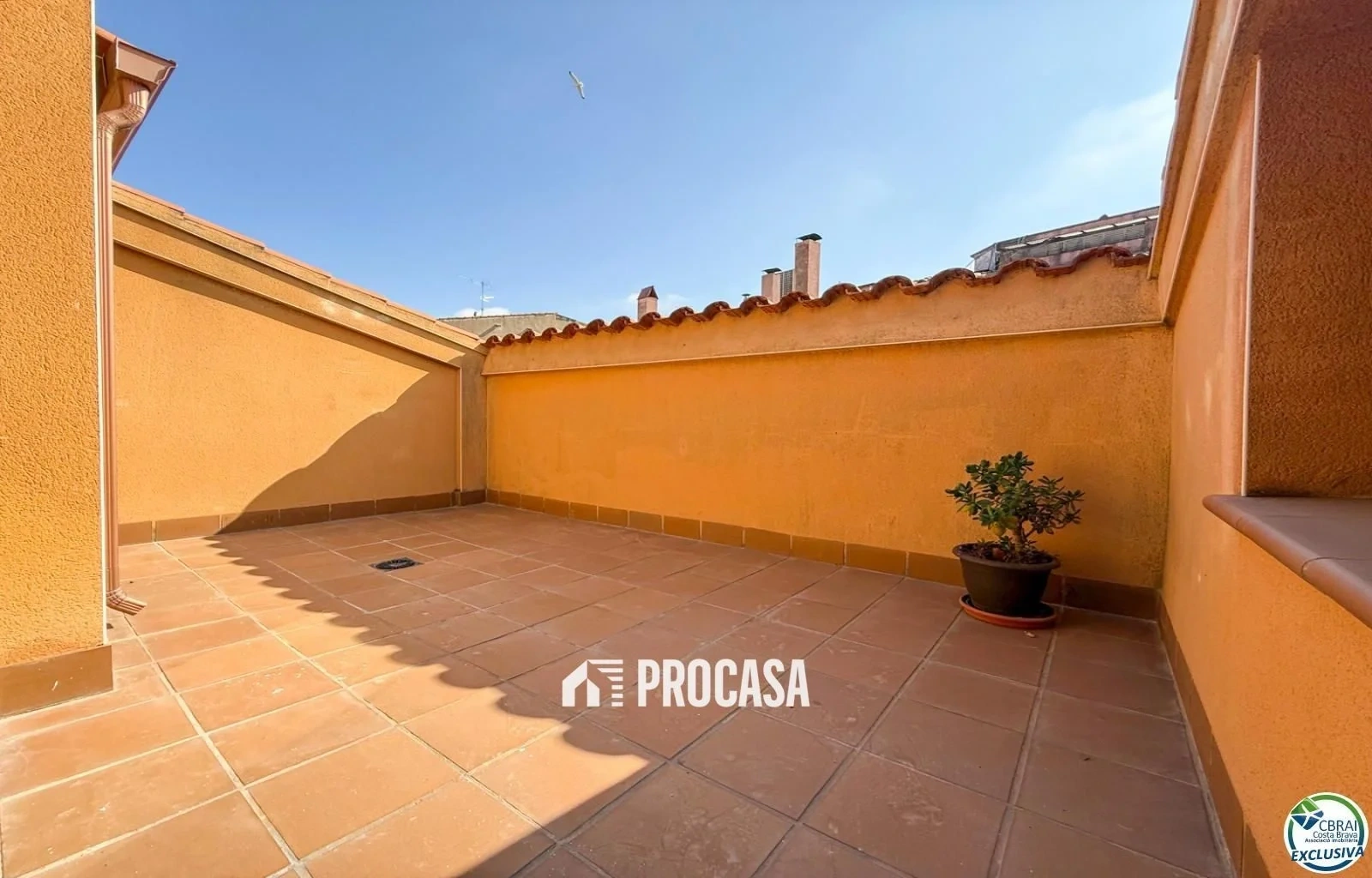 2 - продажа квартира figueres каталония испания