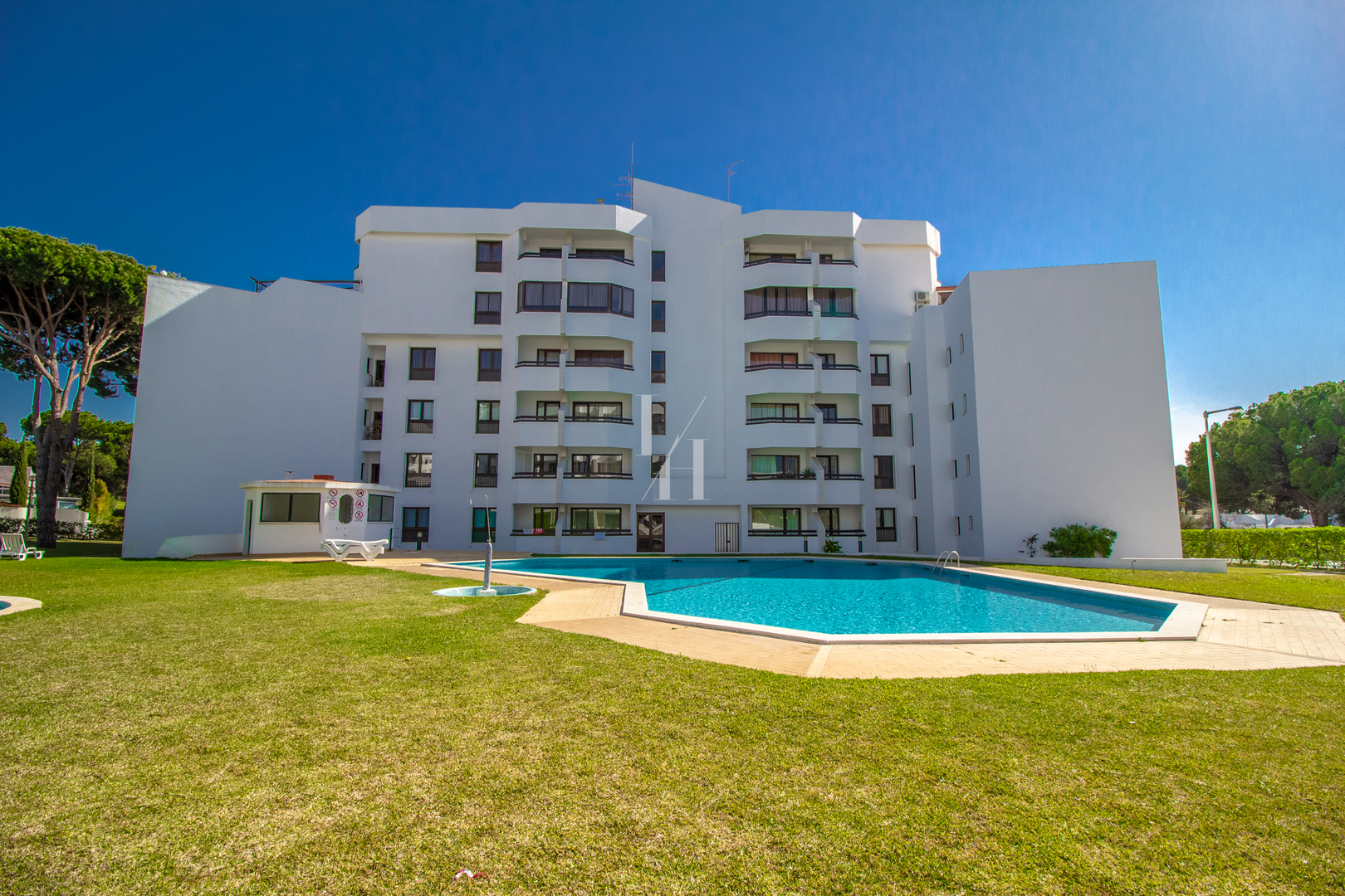 2 - location vacances appartement vue mer quarteira algarve portugal