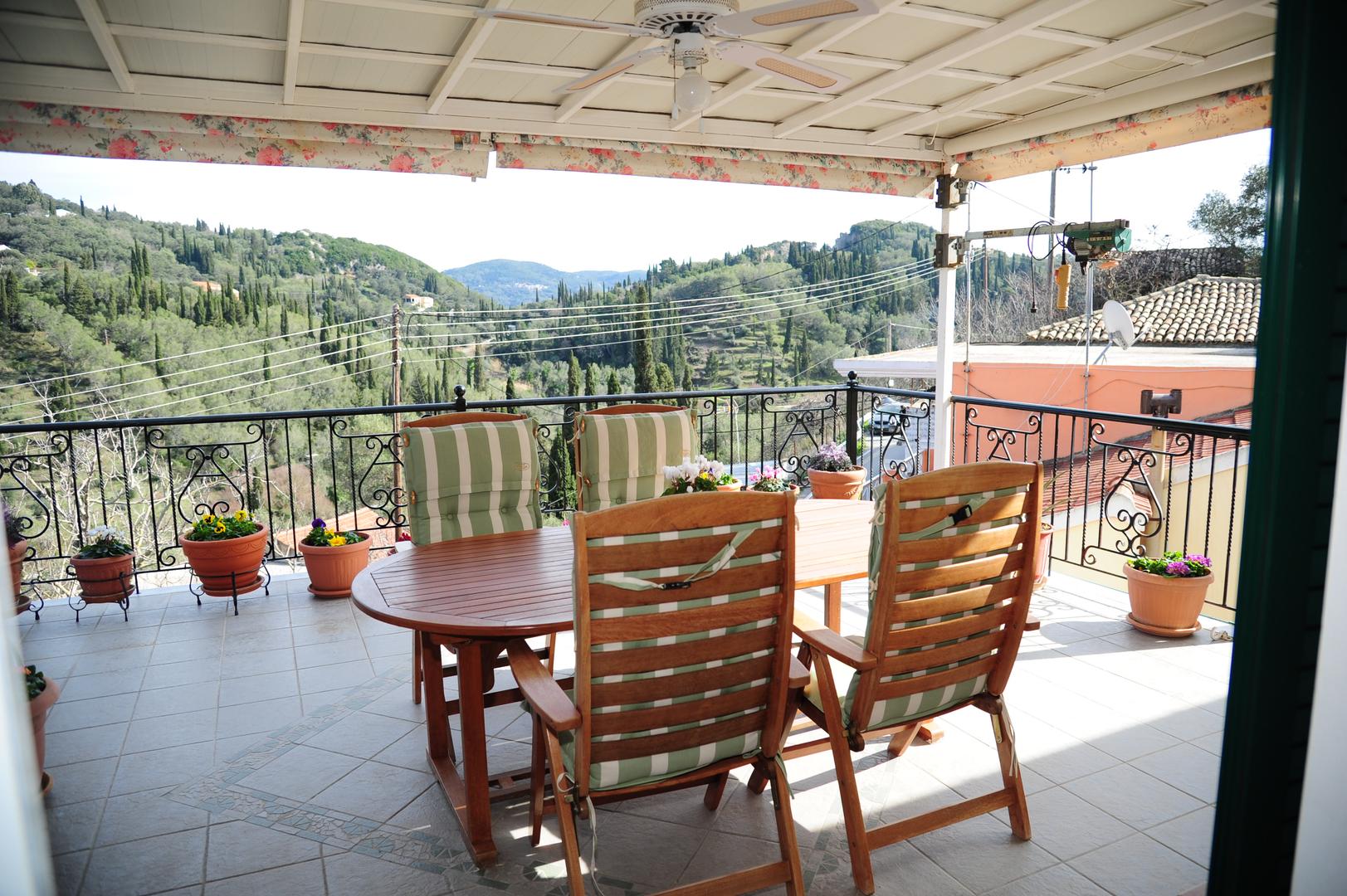 1 - apartment for sale in káto garoúna ionian islands greece