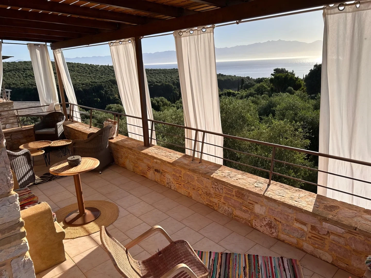 2 - vente villa vue mer néa koróni péloponnèse grèce