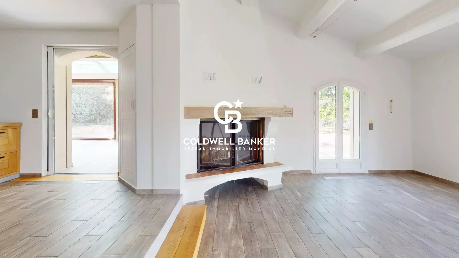 2 - venta casa cogolin var francia