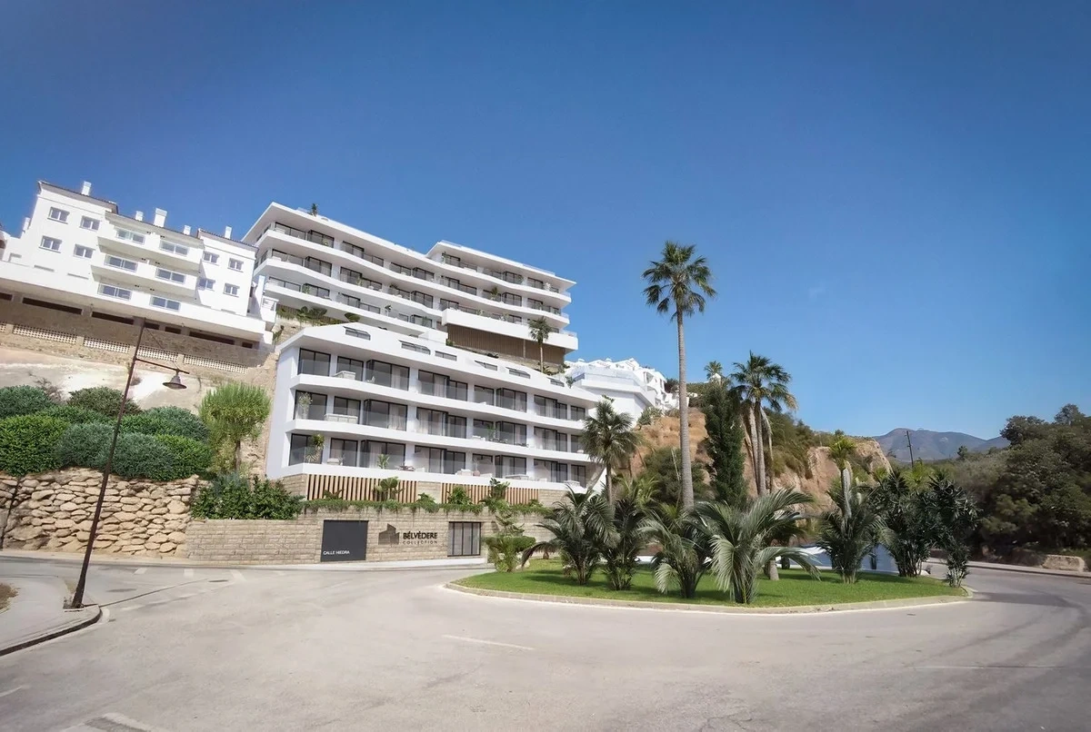 2 - verkoop appartement aan het water torreblanca andalusië spanje