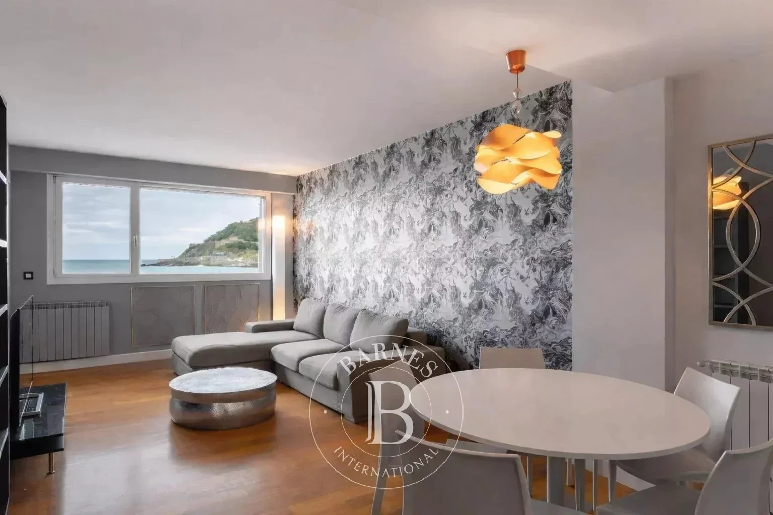 2 - verkauf wohnung direkt am wasser donostia-san sebastian baskenland spanien