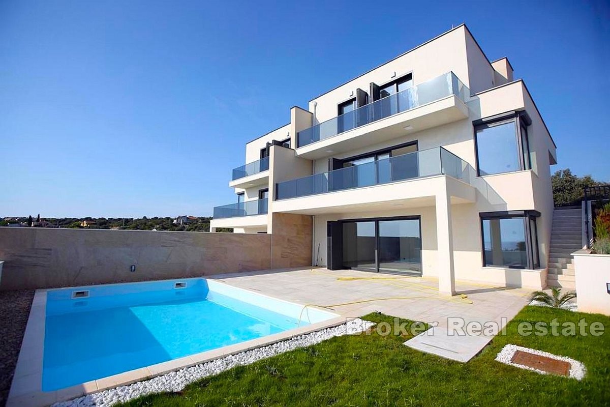 1 - venta casa vista al mar rogoznica šibenik-knin croacia