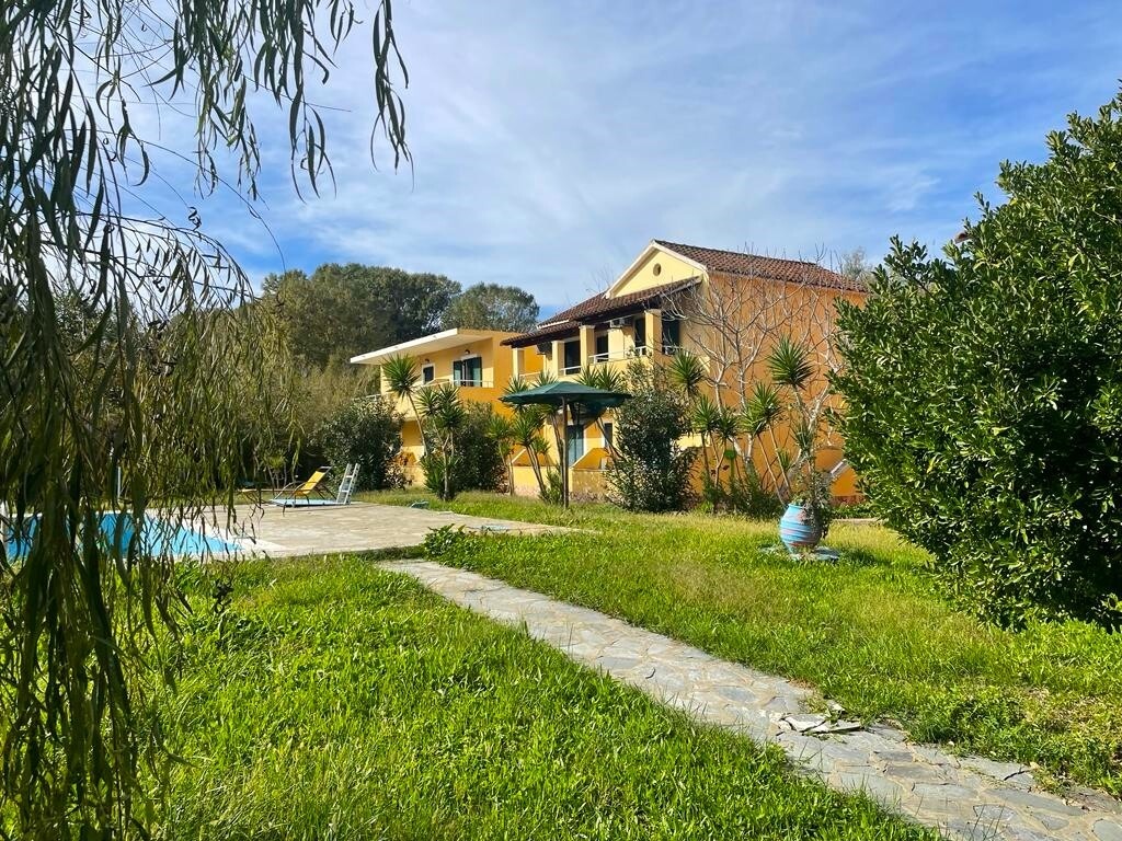 1 - beach walk business for sale in sidári ionian islands greece