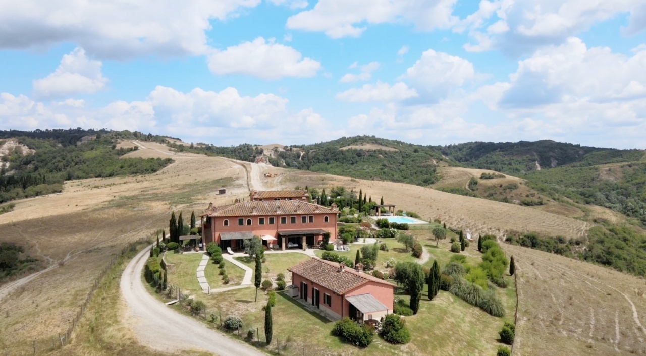 1 - verkoop landgoed palaia tuscany italië