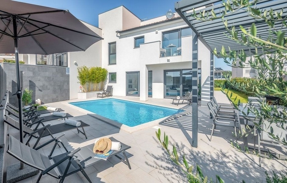 1 - vendita villa vista mare medulin istria croazia
