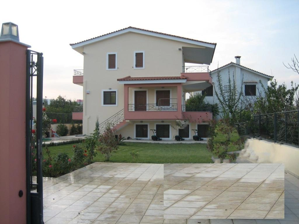 2 - vente maison vue mer melíssi péloponnèse grèce
