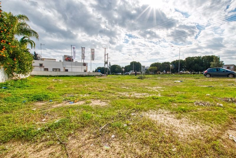 1 - plot of land for sale in aradipou larnaca cyprus