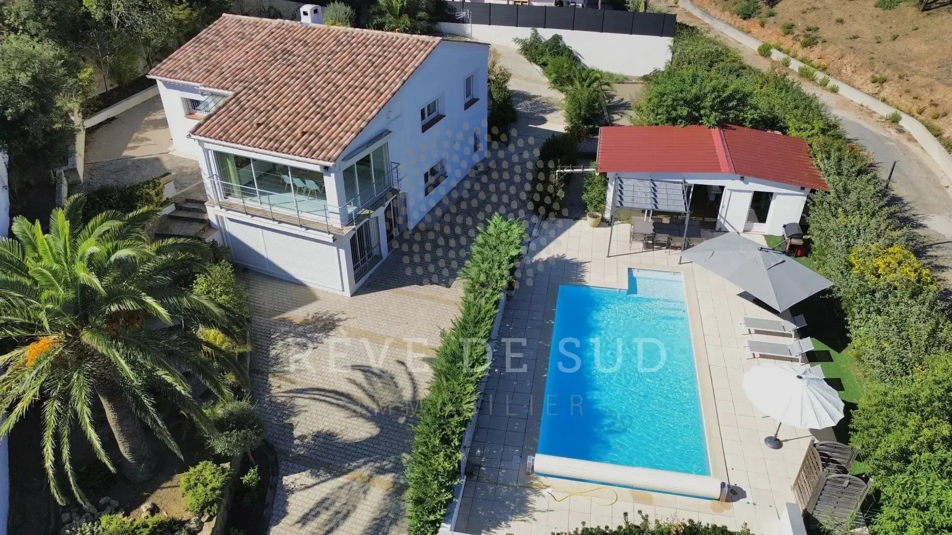 2 - venta casa vista al mar les issambres var francia