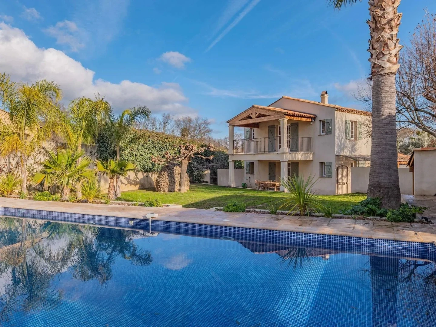 1 - location vacances villa le plan-de-la-tour var france