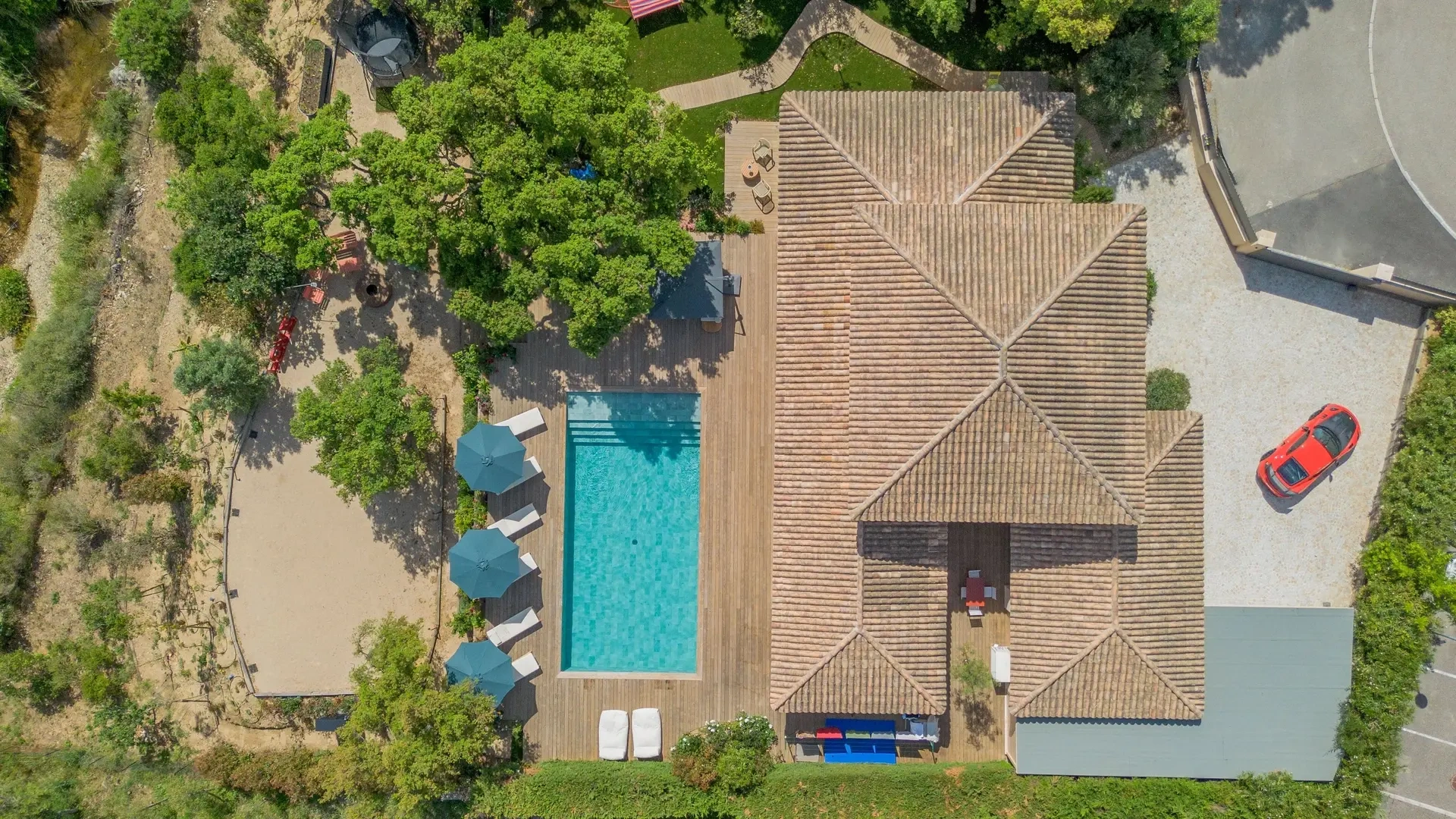 2 - venta villa a pie de playa grimaud var francia