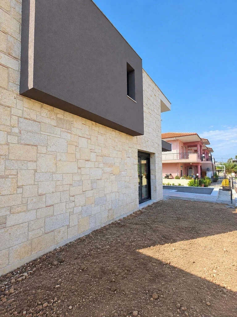 2 - venta apartamento a pie de playa paralia dionysiou macedonia central grecia