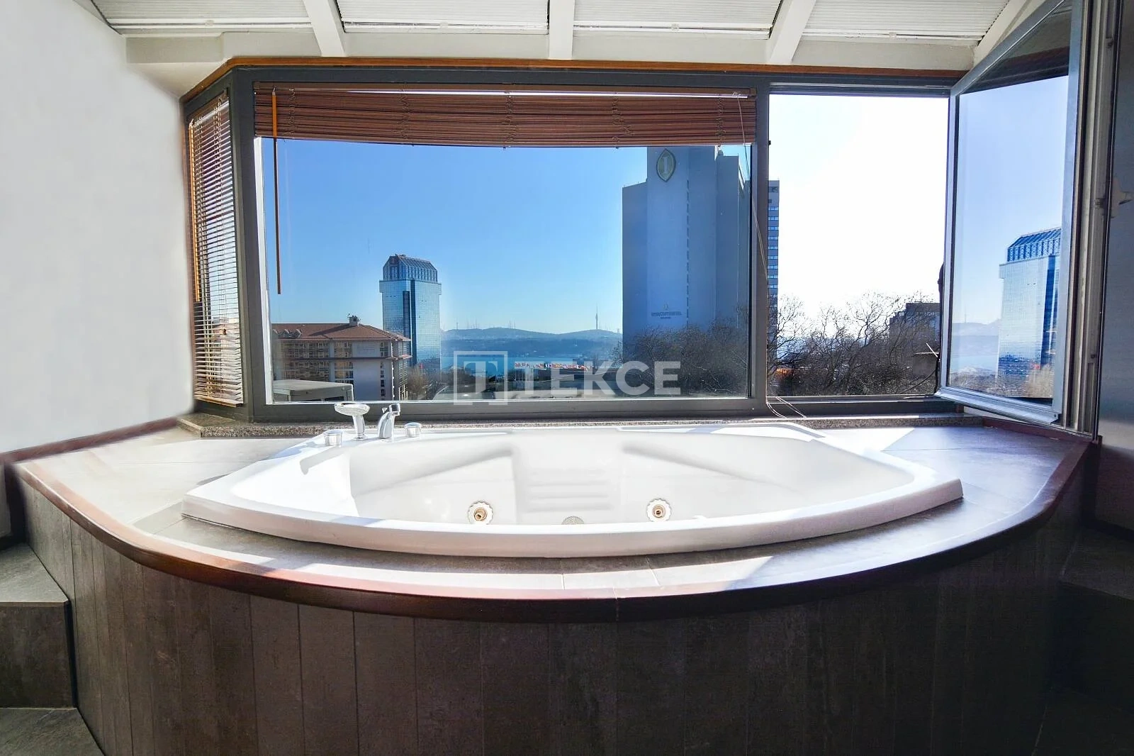 2 - продажа коммерция вид моря beyoglu istanbul турция