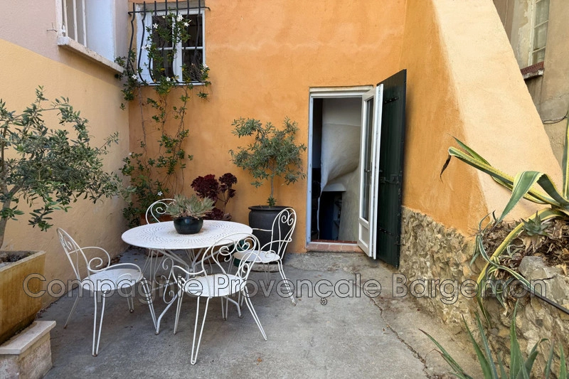 1 - venta casa callas var francia