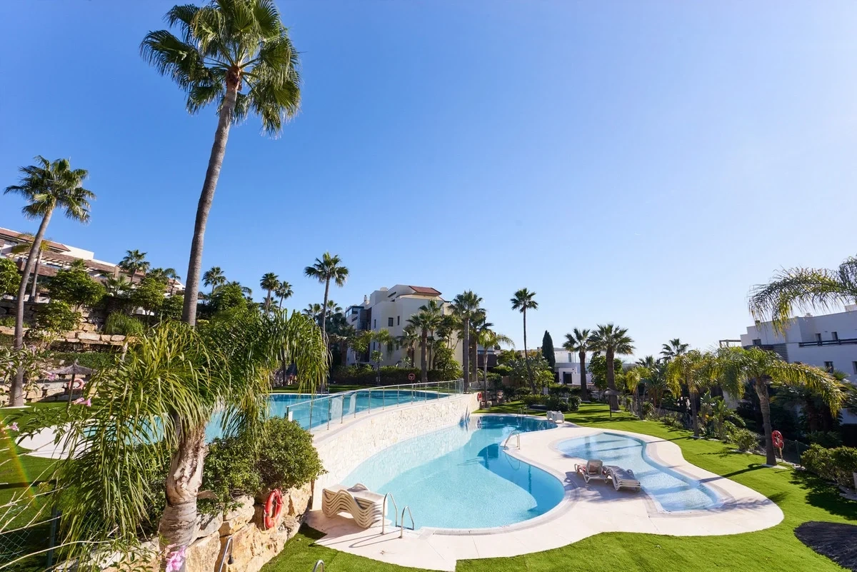 2 - продажа квартира вид моря estepona - costa del sol андалусия испания
