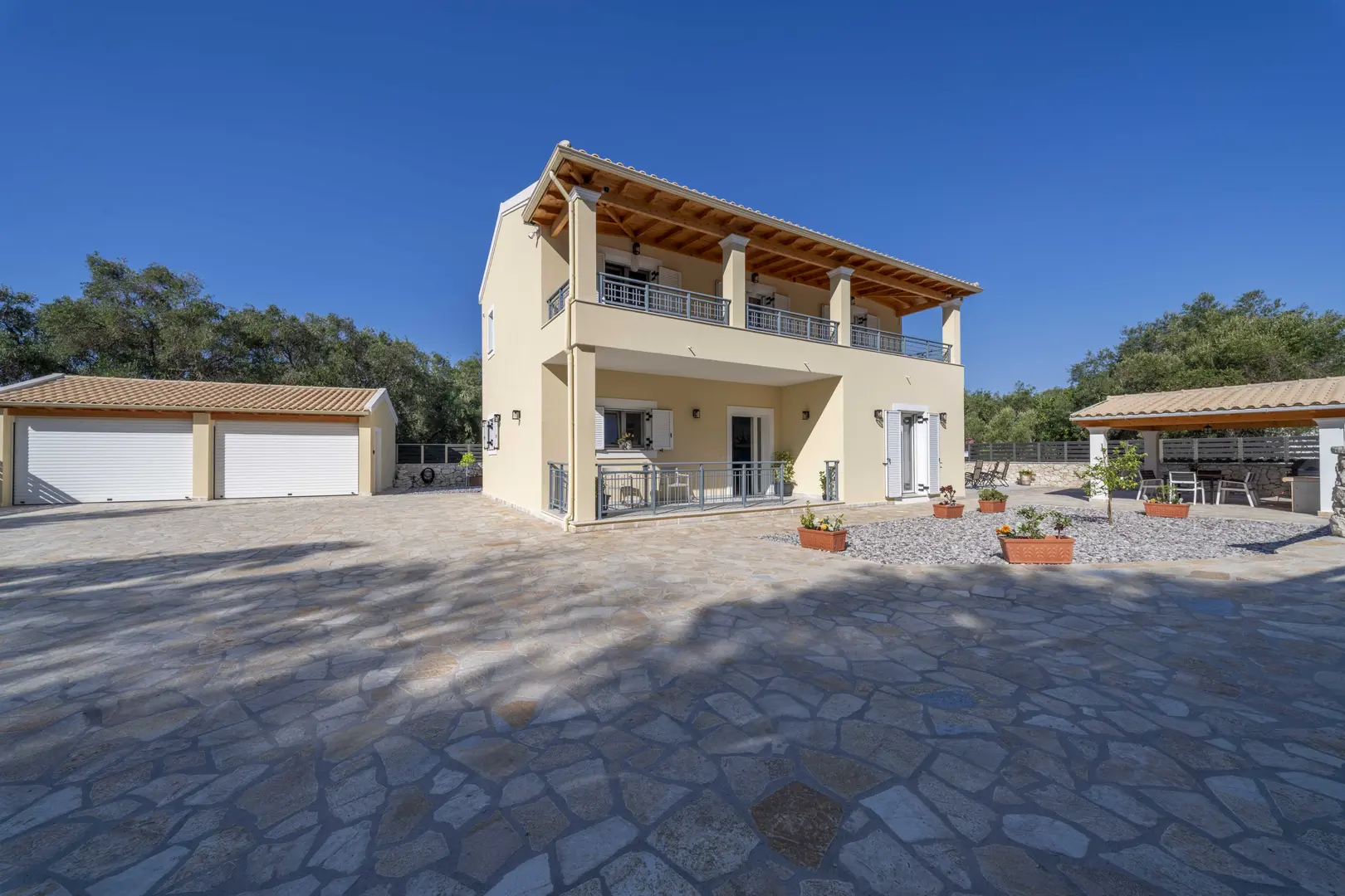 2 - venta propiedad corfu islas jónicas grecia