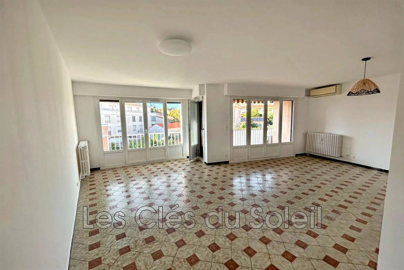 2 - verkauf wohnung strandpromenade bandol var frankreich