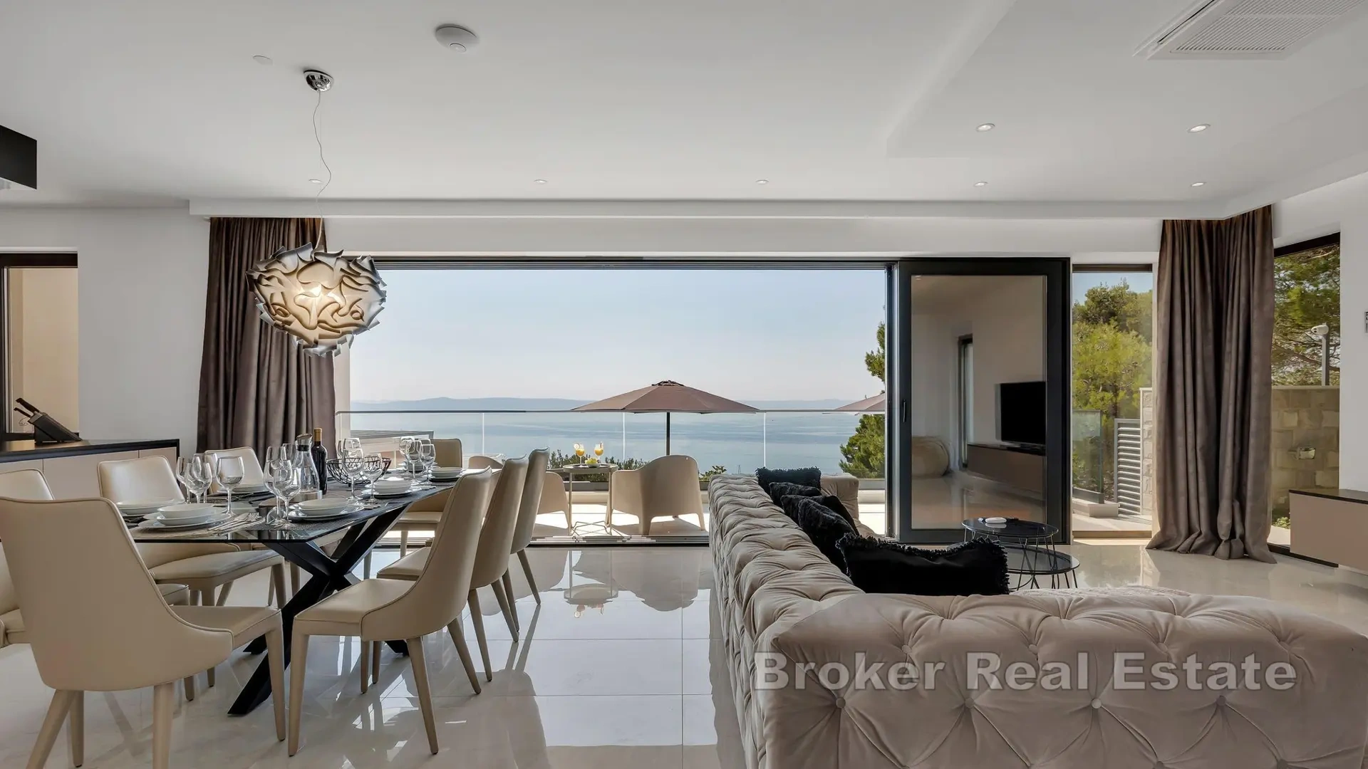 2 - venta casa vista al mar makarska split-dalmacia croacia