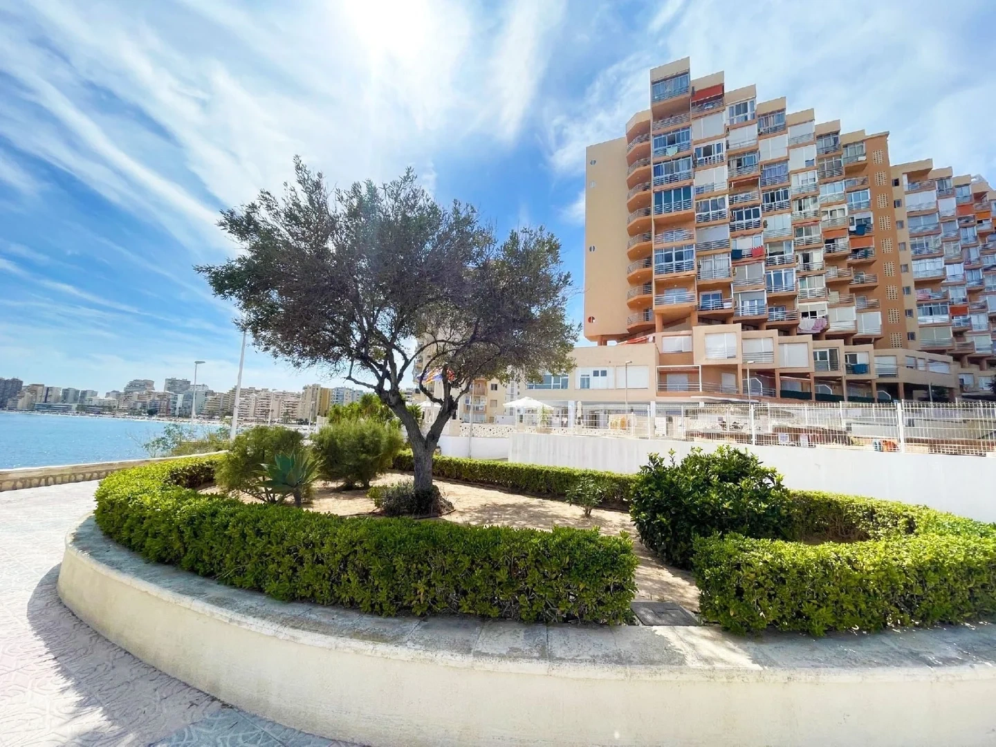 1 - verkauf wohnung direkt am wasser calpe - costa blanca valencia spanien
