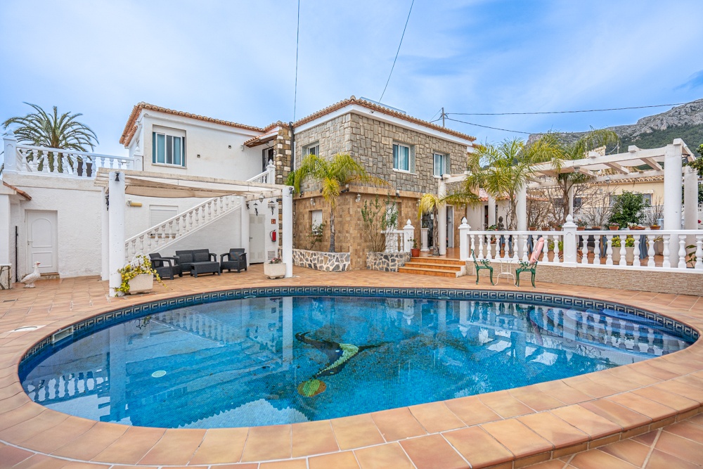 1 - business for sale in calpe - costa blanca valencian community spain
