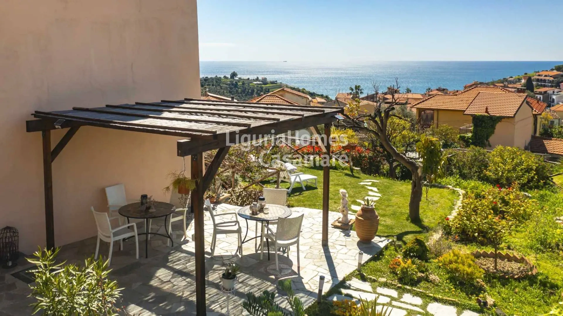 2 - vente maison vue mer pompeiana ligurie italie
