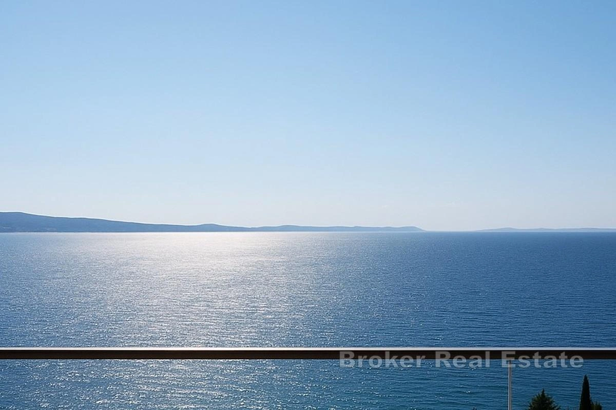 2 - vendita appartamento vista mare omiš spalatino-dalmata croazia