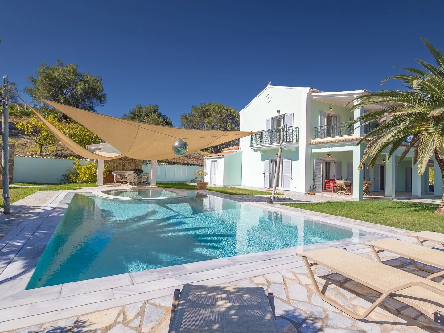 1 - venda villa vista de mar corfu ilhas jónicas grécia