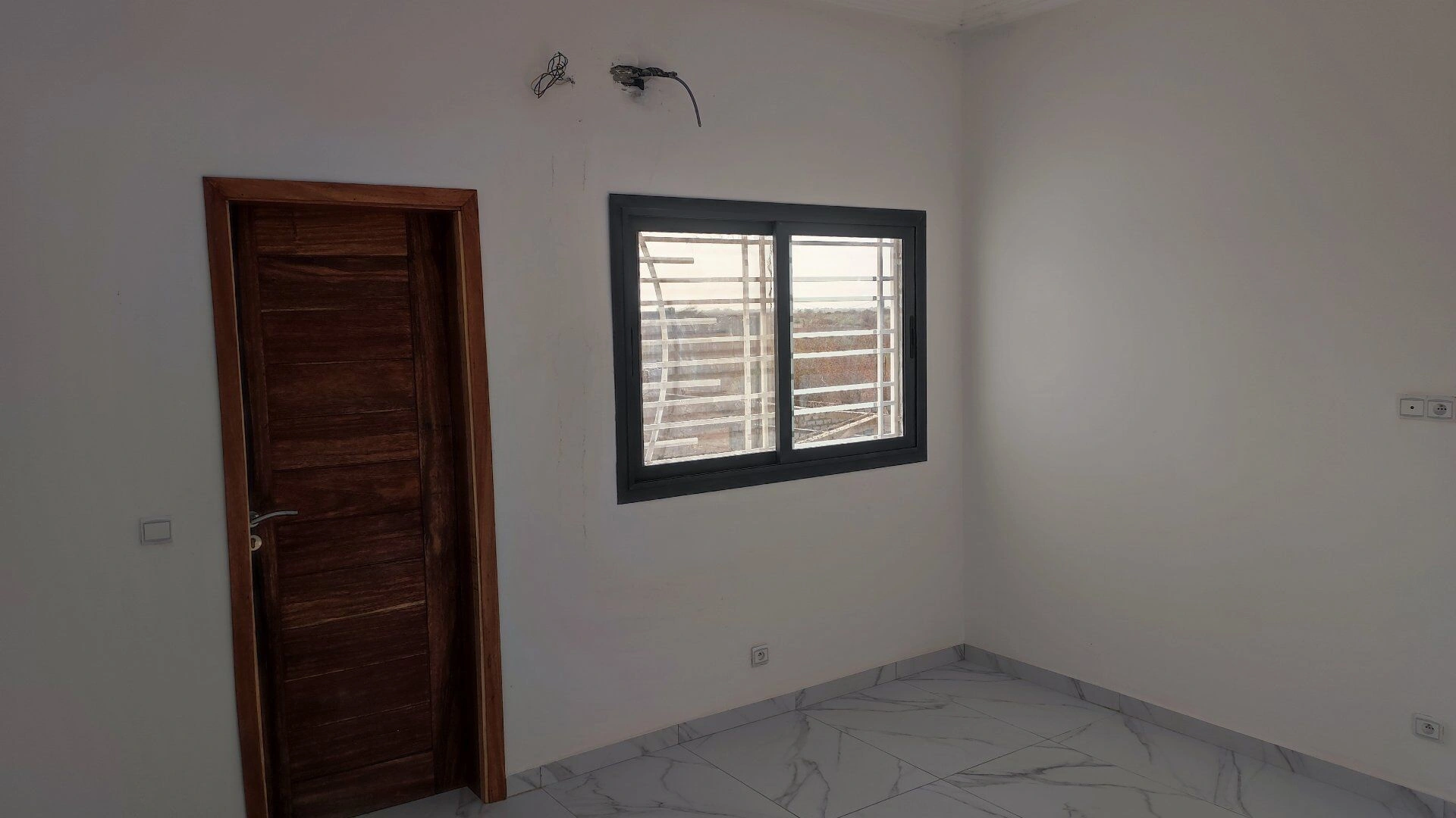 2 - venta casa ngaring thiès senegal