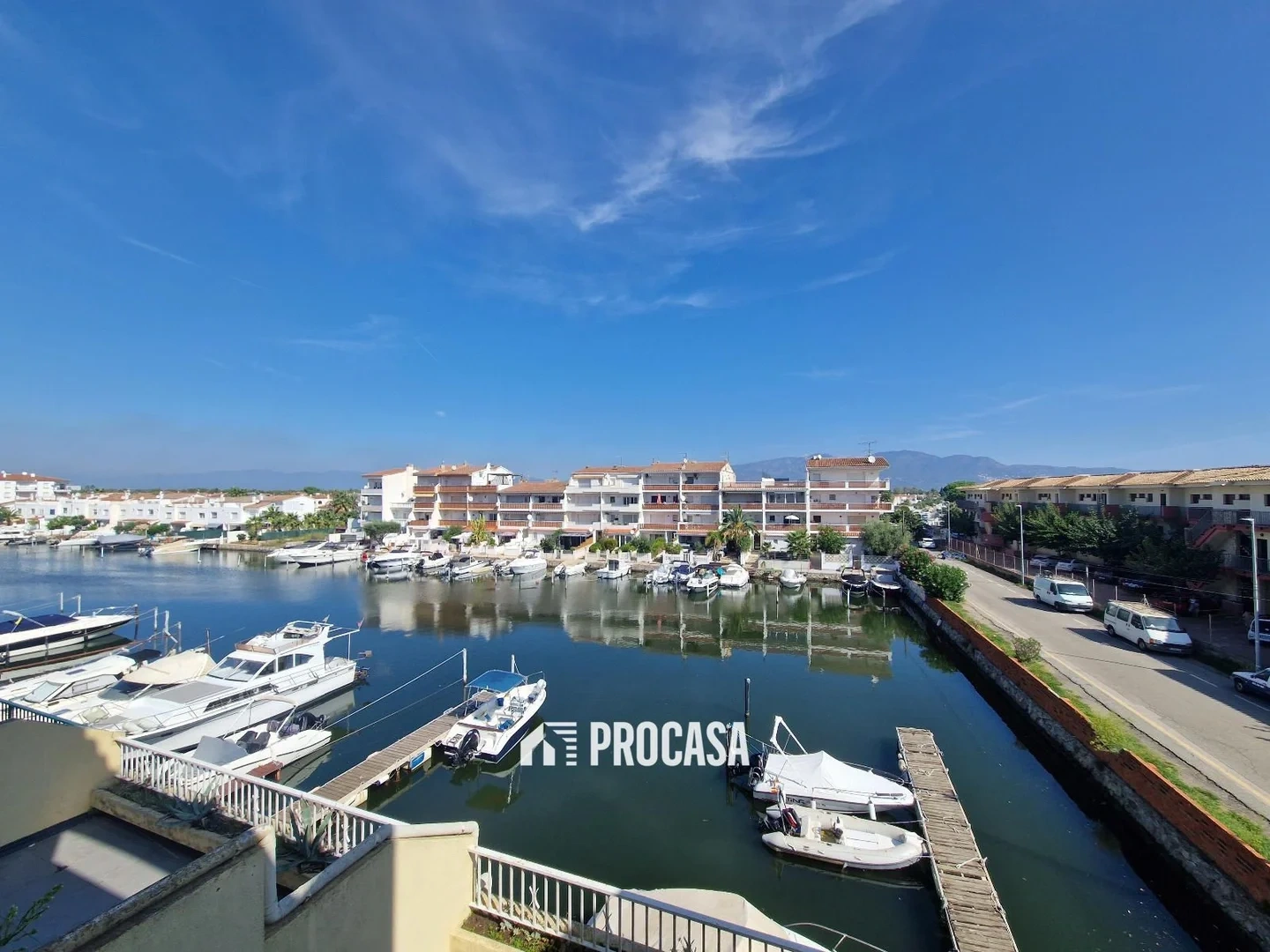 1 - venda apartamento vista de mar empuriabrava catalunha espanha