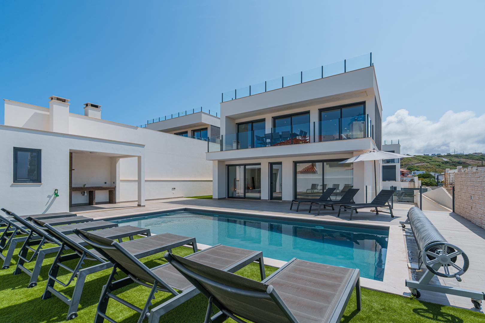 1 - sea view apartment for vacation rentals in lourinhã centro region portugal