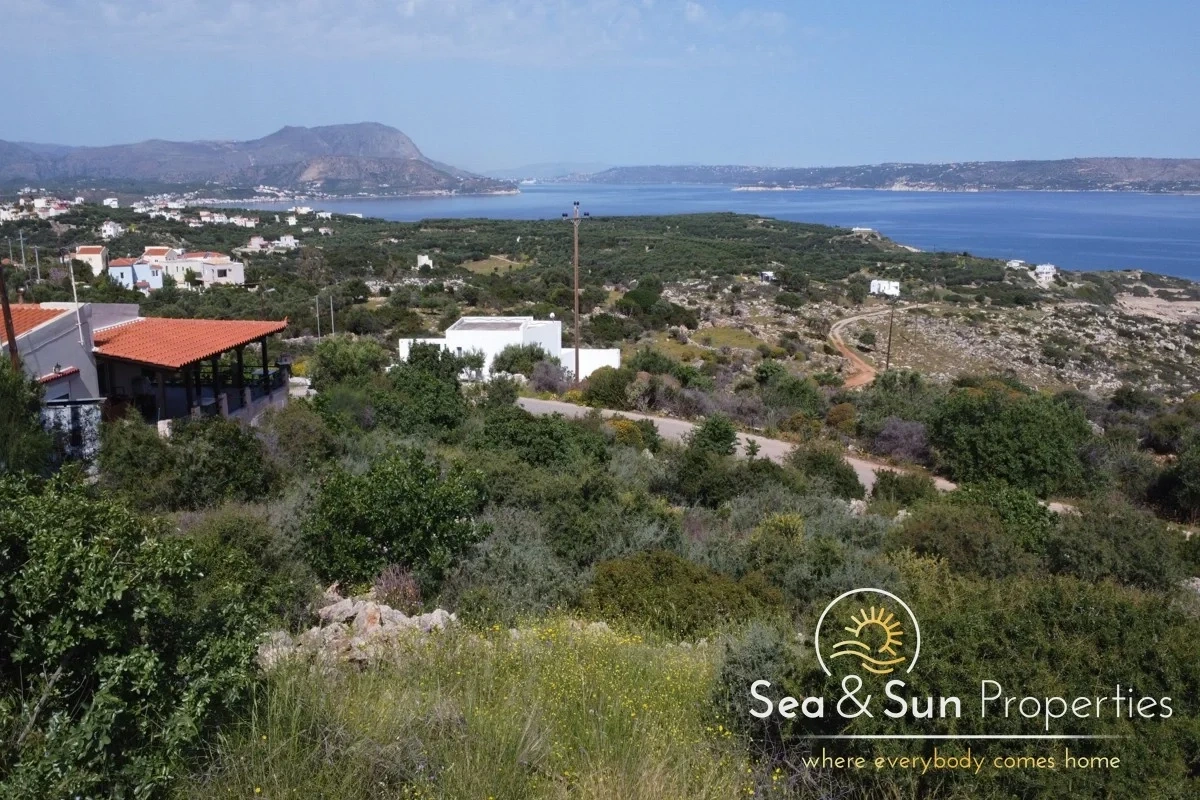 2 - verkoop terrein uitzicht op zee vámos crete griekenland