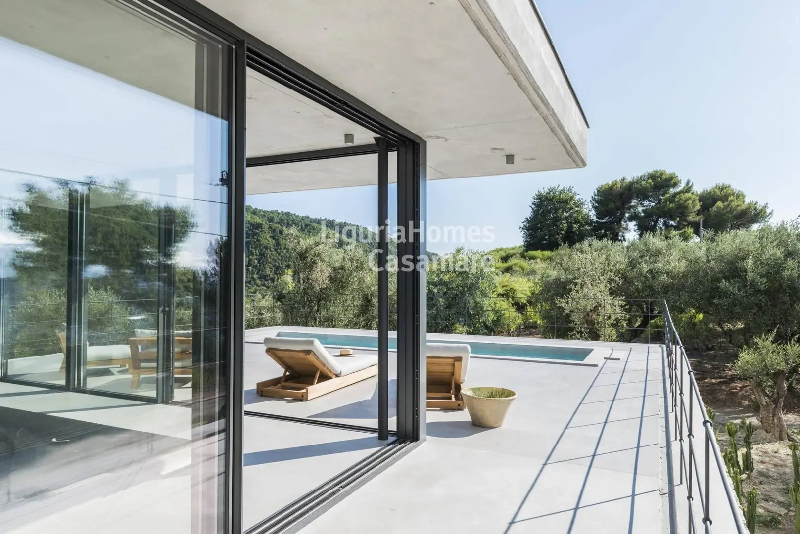2 - vente maison seborga ligurie italie