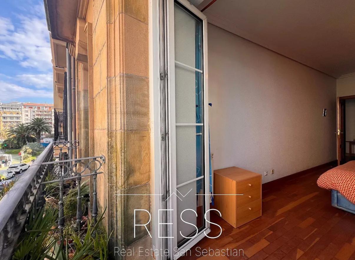 2 - vendita appartamento fronte mare donostia-san sebastian paesi baschi spagna