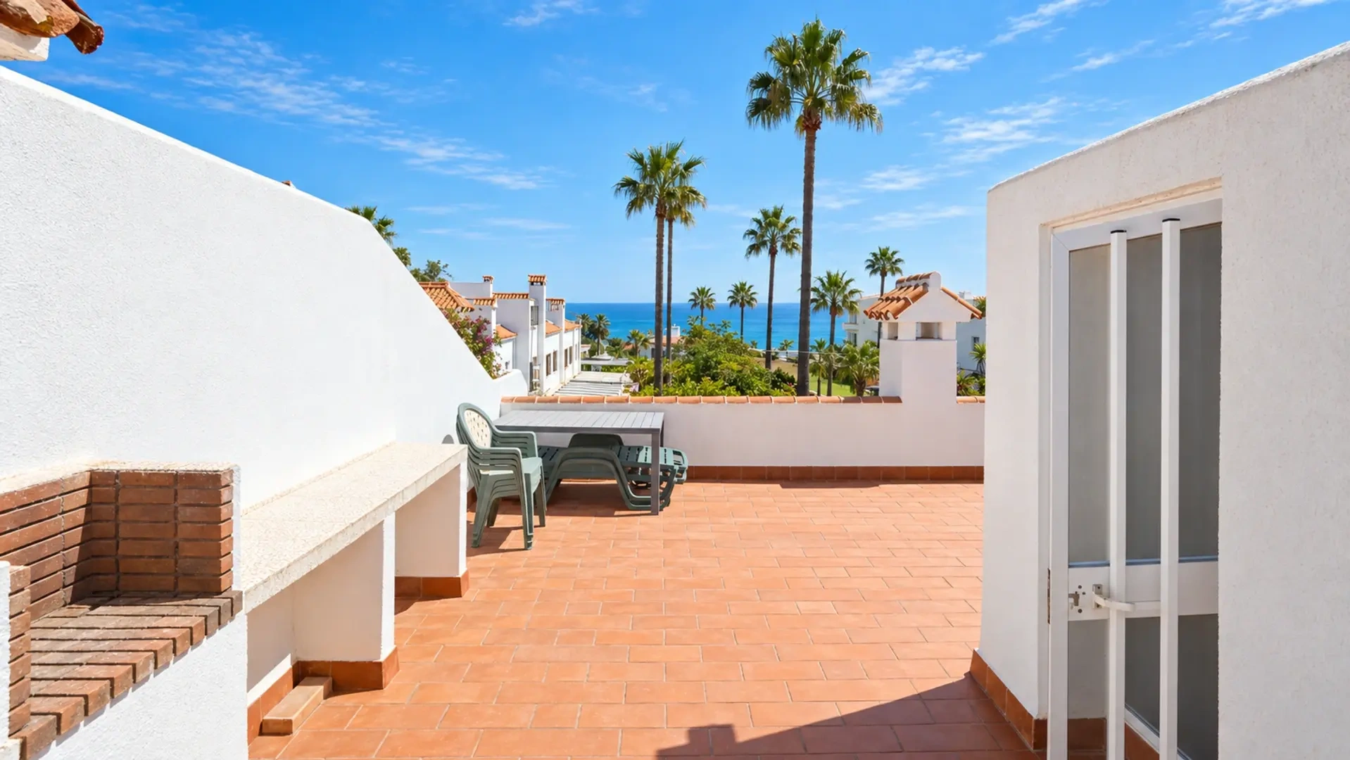 2 - vente maison pieds dans l'eau casares - costa del sol andalousie espagne
