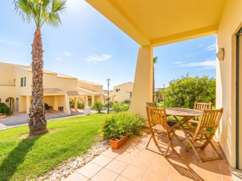 1 - apartment for sale in guia algarve portugal