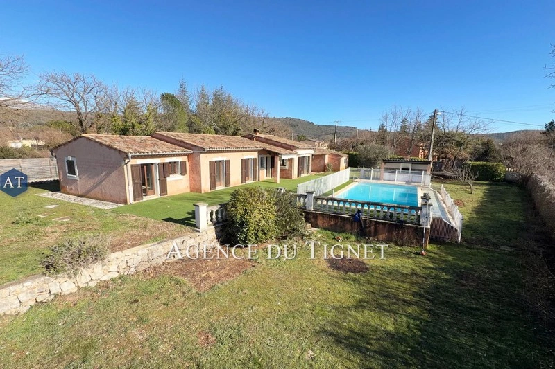 Casa con piscina