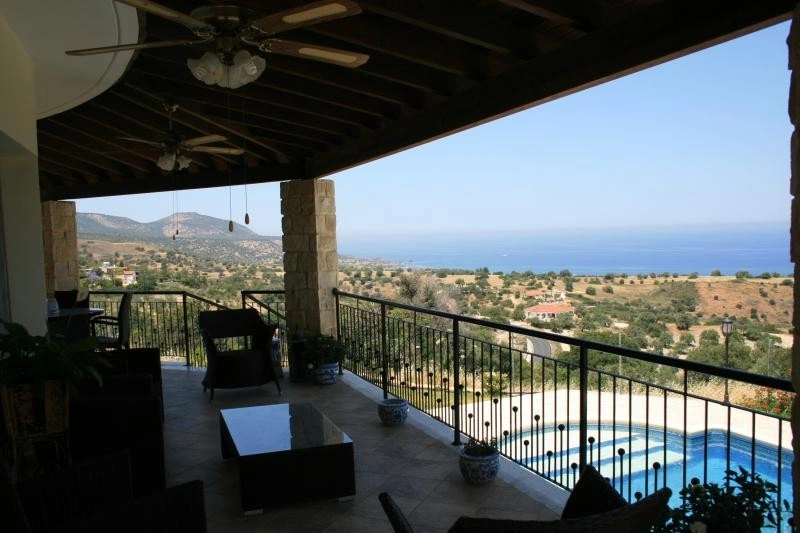 2 - verkoop villa paphos paphos cyprus
