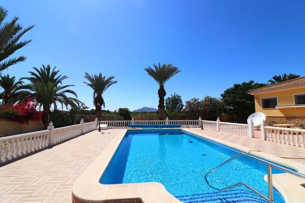 2 - продажа villa catral валенсия испания